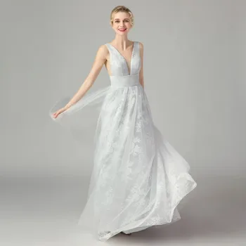 

Vivian's Bridal 2019 Fashion Fluffy Tulle Lace Appliques Satin Evening Dress Sexy Deep V-neck Backless Empire Tiere Waist Dress