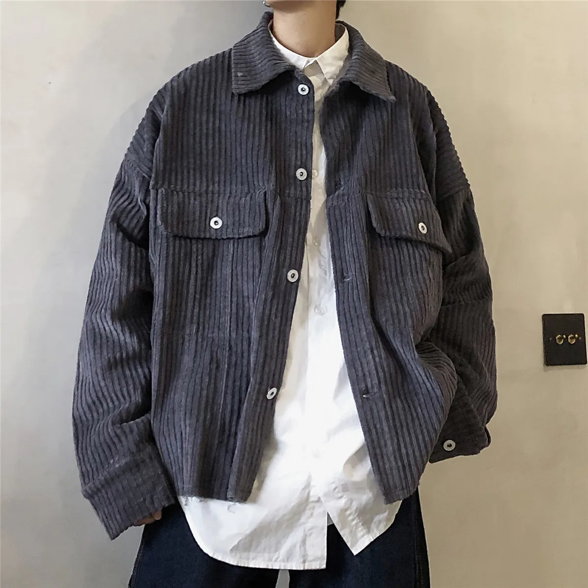 2019 Men's Corduroy Fabric Coats Streetwear Brand Bomber Jackets Fashion Outerwear Grey/red/khaki Color Windbreaker jaket men