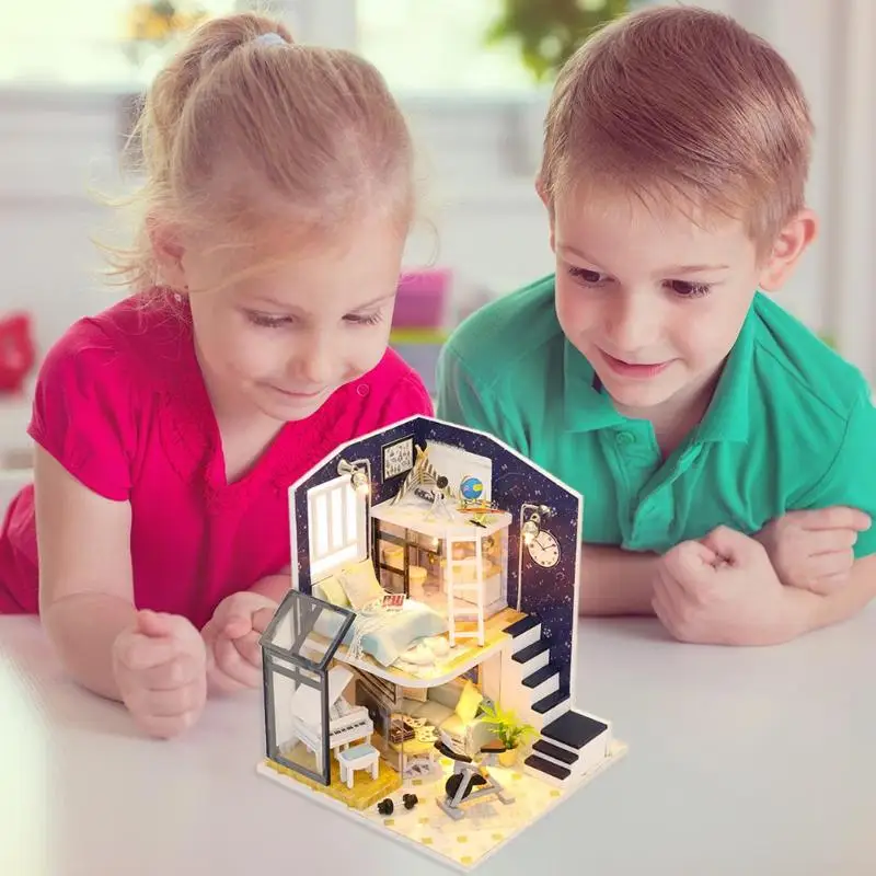 Wooden Dollhouse Toys Assembled Building Toy Miniature Furniture Doll House Handmade House Educational Toys Doll Model for Child