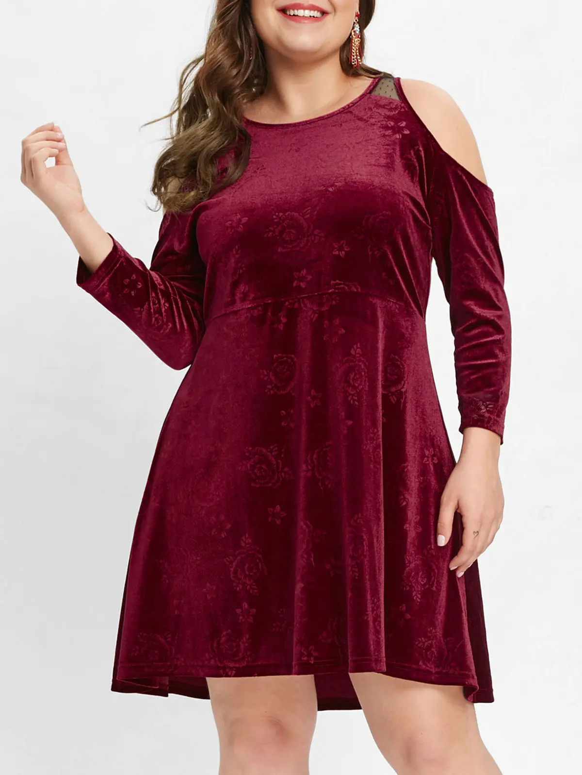 

Joineles Plus Size Velvet Dress Women Sexy Cold Shoulder Long Sleeve Autumn Winter Dress Solid Red A-Line Vintage Party Dresses