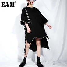 [EAM] Новое весенне-летнее черное платье с круглым вырезом и коротким рукавом большого размера с принтом буквами и асимметричным подолом Женская мода jjq326