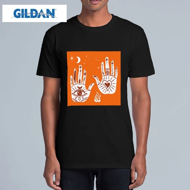 

GILDAN Men Hipster Art t shirt Hand Ear Moon Heart Fire Pattern Tees Yellow Printed t-shirt O-Neck Starry Sky Tops Casual tshirt