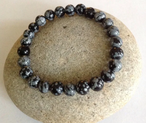 

Free shipping Charming Snow Snowflake Obsidian Beads