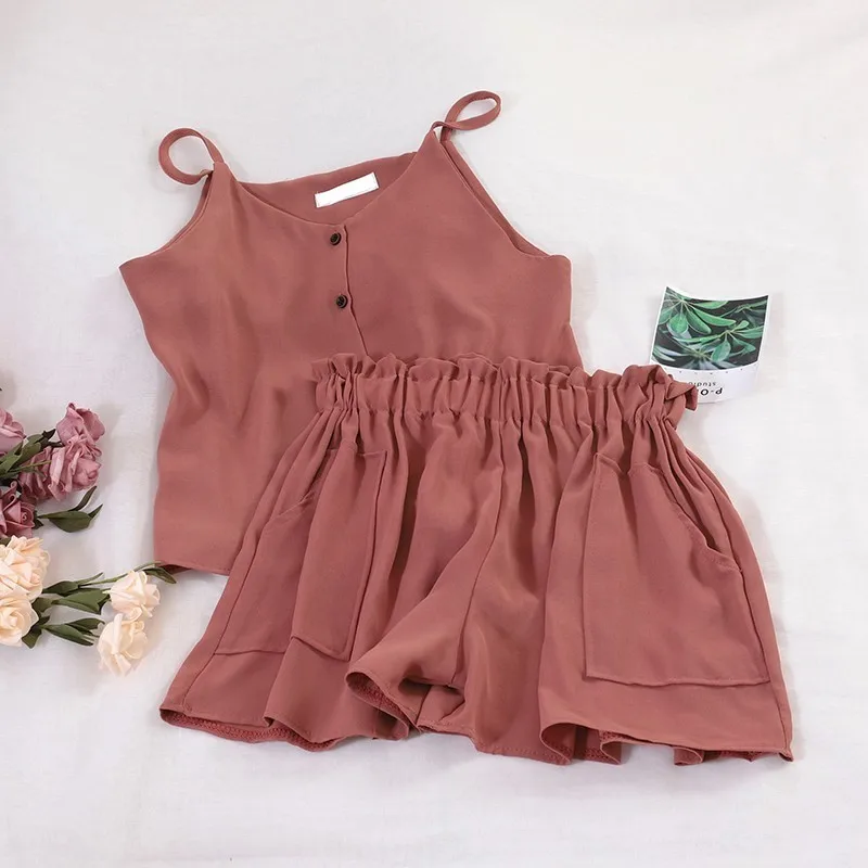 

Sexy Beach Short Set Women Solid V-neck Camisole + Wide Leg Shorts Female Fashion Wear Two Pieces Set Pink Red Matching Set