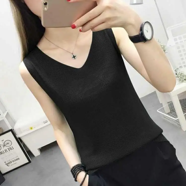 

Spring and Summer Female 2019 New Hollow Knitted vest Loose Outside Wear Thin Linen Coat Large Size Black and White Sleeveless