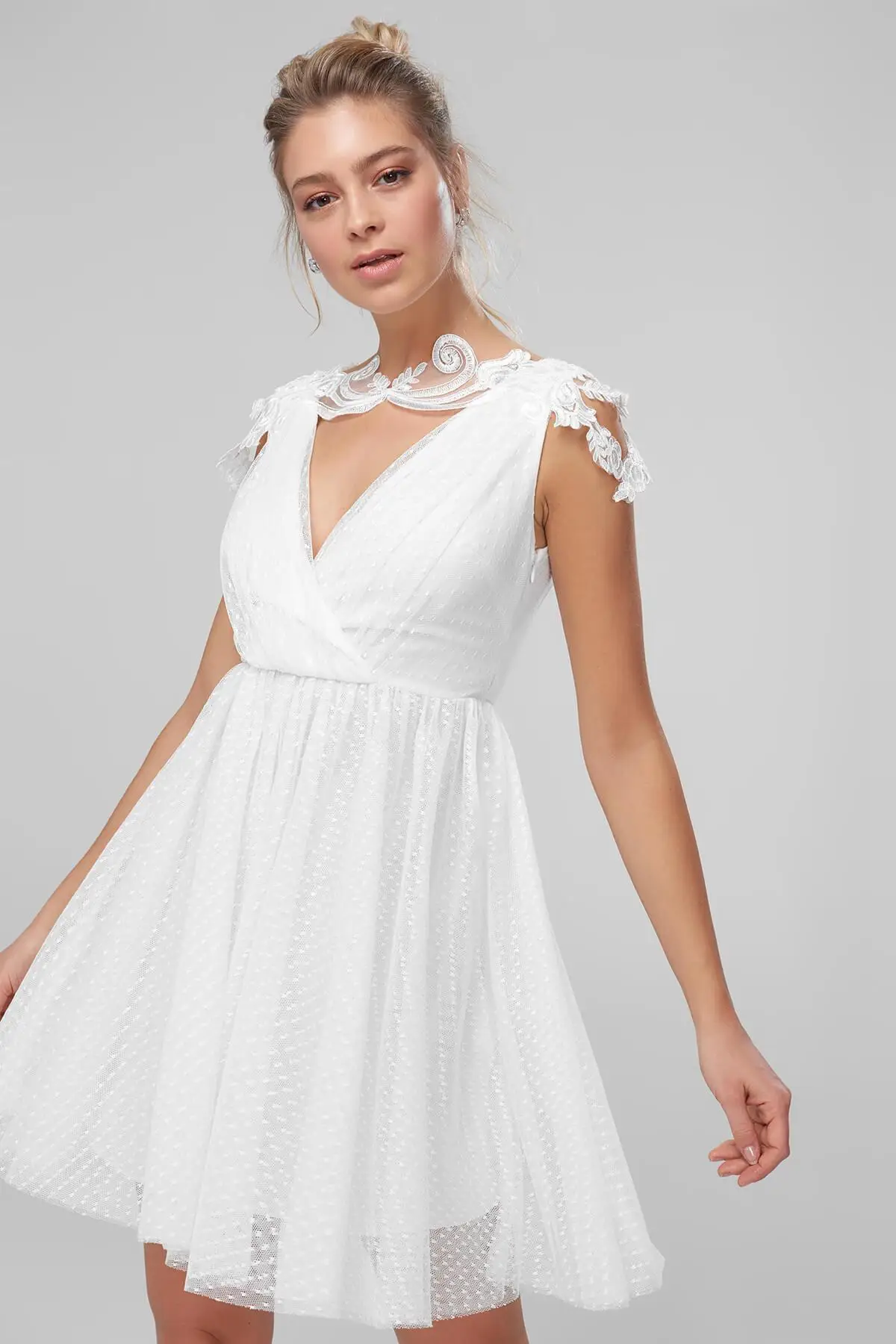 Trendyol платье с белым воротником TPRSS18VH0044 | Женская одежда