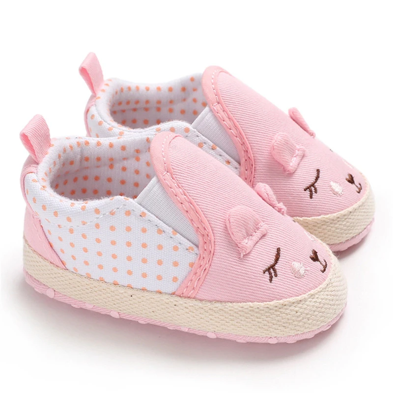 Обувь для малышей с рисунком животных, обувь для новорожденных девочек, хлопковые кроссовки в горошек, мягкая нескользящая обувь для маленьких мальчиков и девочек 0-18 м