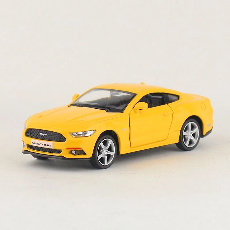 2015 ford mustang diecast model