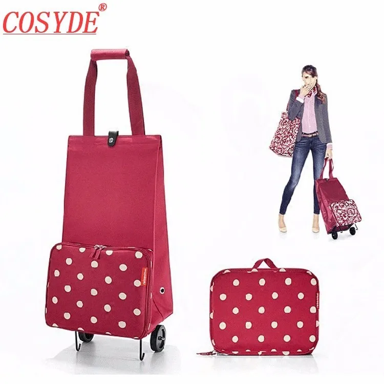 tote luggage with wheels