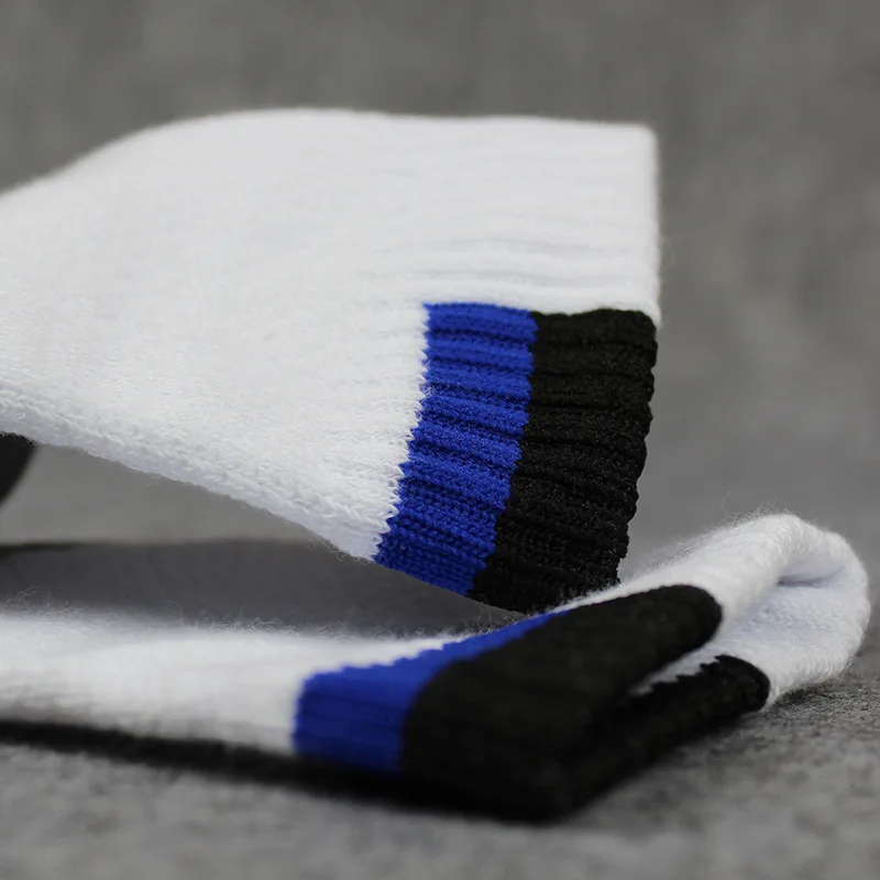 Высококачественные теннисные носки для мужчин, плотные Дышащие носки для бадминтона, спортивные носки для взрослых, свободный размер, черные, белые, серые, L690-1OLF