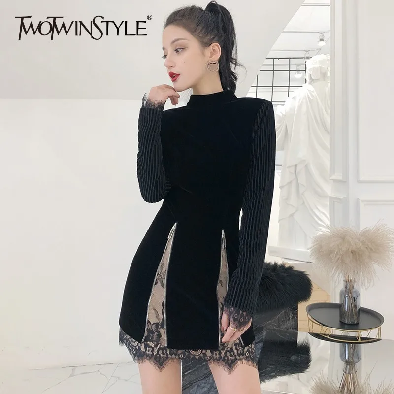 TWOTWINSTYLE Лоскутные кружевные бархатные платья женские с длинным рукавом открытой