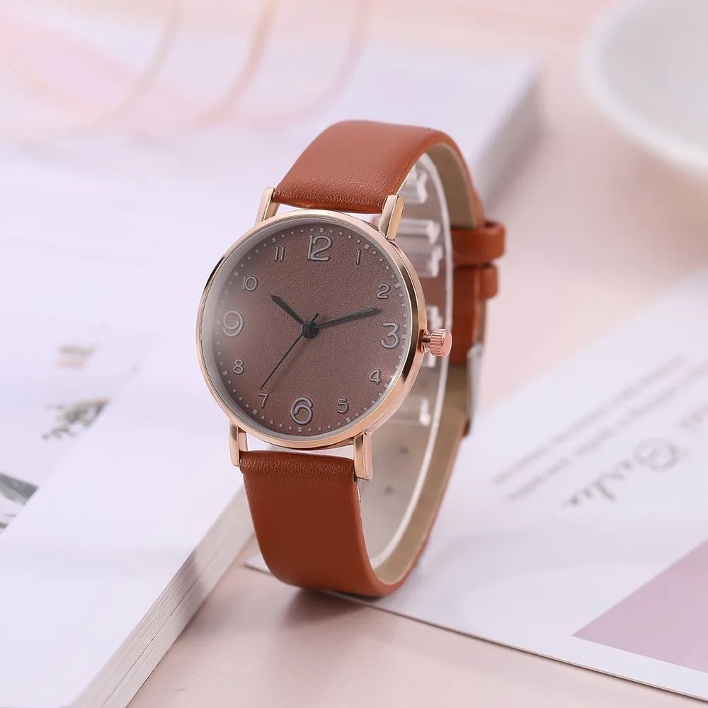 Women's Classic Round Dial Leather Band Wristwatch-3