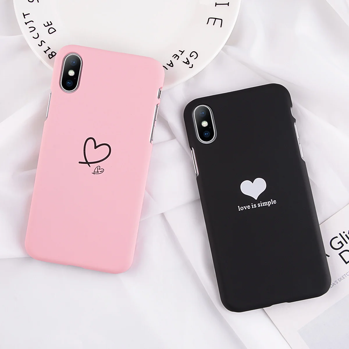 

Moskado Couple Case For iPhone 6 6S 7 8 Plus X Case Fashion Lovely Pink Love Heart Hard PC For iPhone 7 Phone Half-wrapped Case
