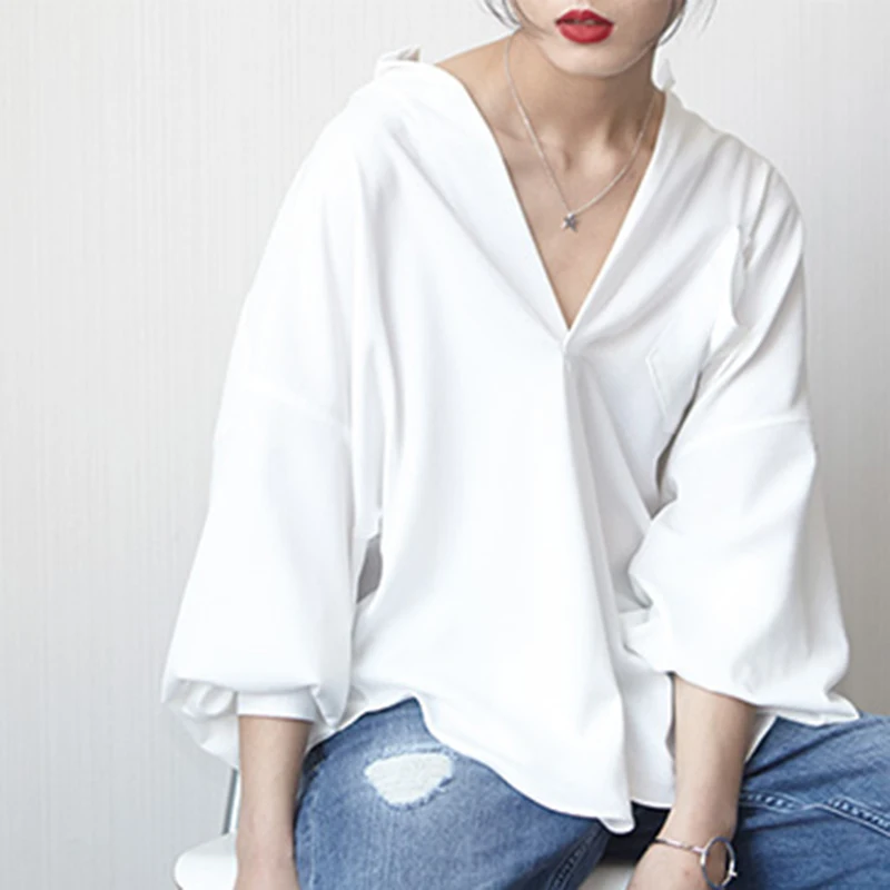 [Gutu] 2017 الربيع و الصيف الكبير v طوق بلون كل مباراة فضفاضة عارضة مثير مزاجه قميص المرأة Q41200