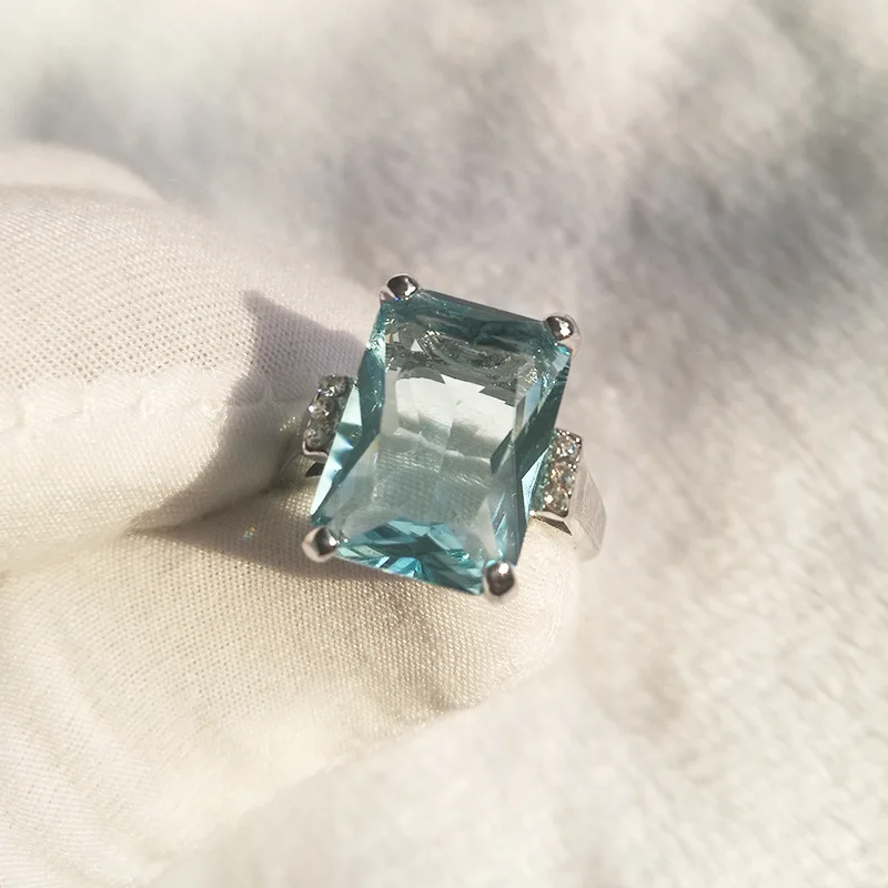Высокое качество квадратный синий Кристал Кубического Циркония Обручальное кольцо Серебряный цвет полный размер