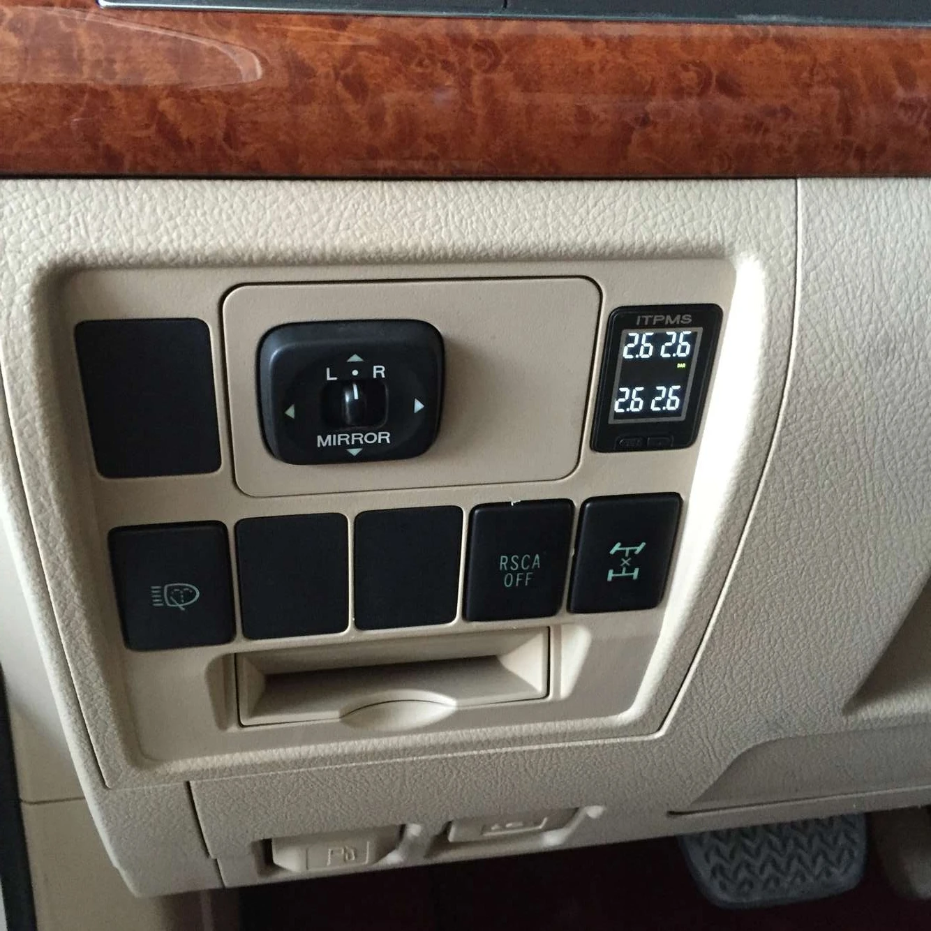CARCHET автомобильный TPMS беспроводной автомобильный монитор давления в шинах с 4 внешними датчиками ЖК-монитор в режиме реального времени для Toyota