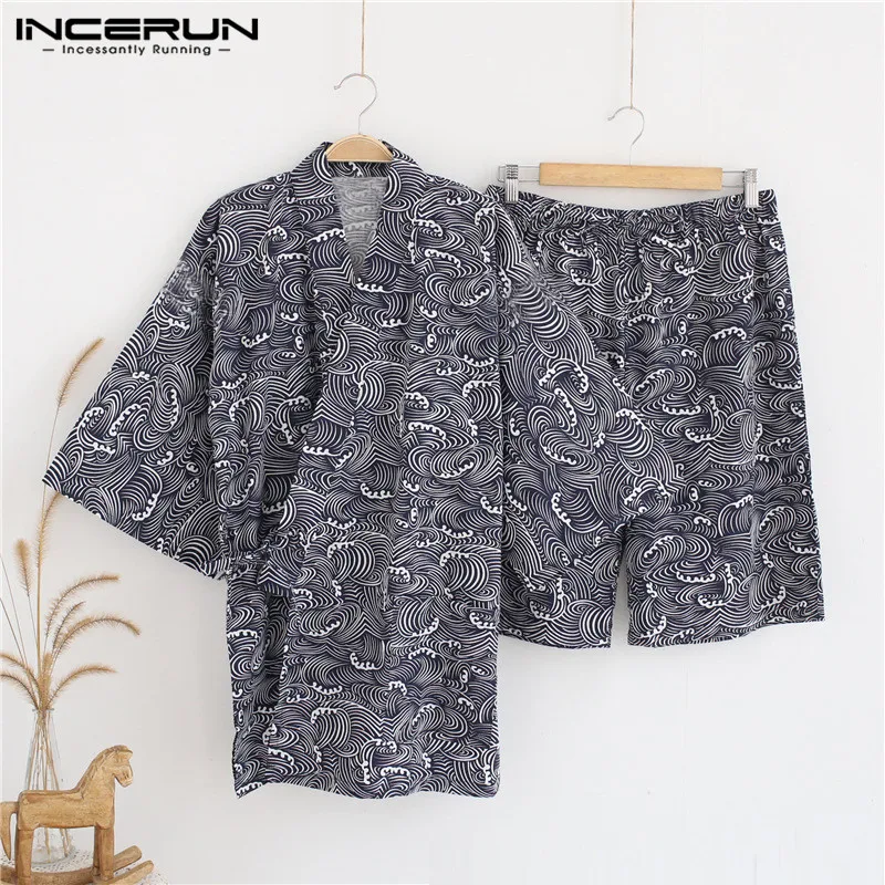 

INCERUN 2020 Men Women Pajamas Sets Print Homewear Suit Comfy Short Sleeve Tops Shorts Men Couple Lounge Sleepwear Sets Kimono