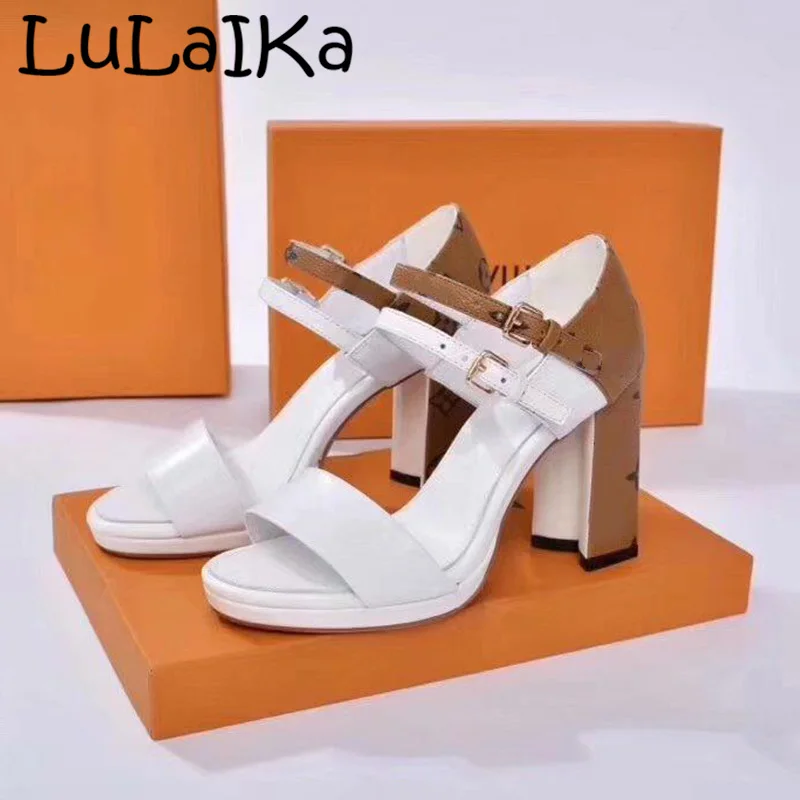 

2019 Spring Fashion New Brand Spell Color Round Head Lady High Heels Shoes Sexy Printing Buckle Woman Party Wedding Sandals