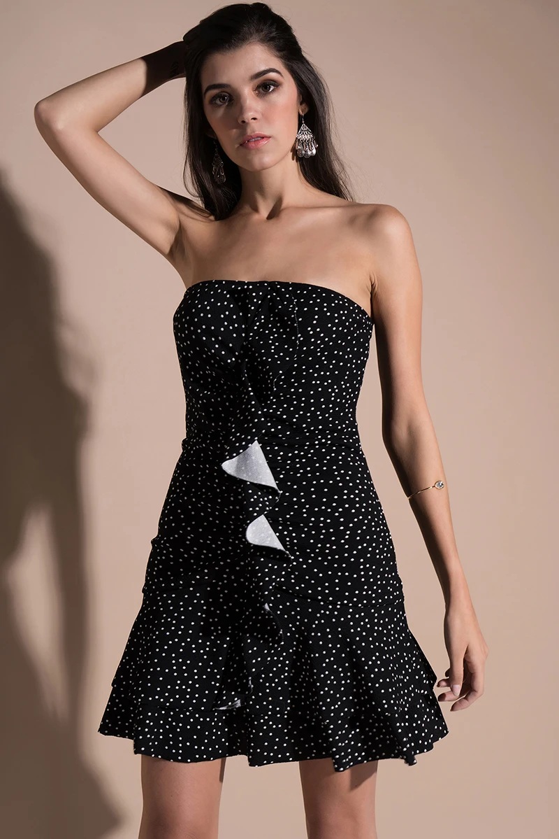 

2019 new summer dress strapless wrapped chest sexy dress ruffled wave point short mini dress black sleeveless