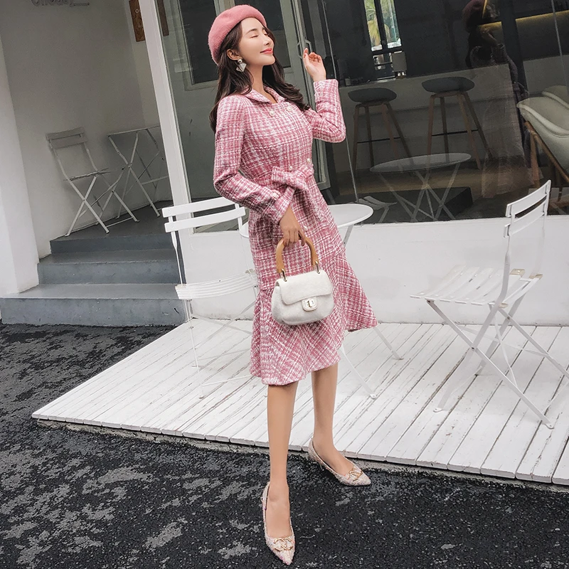 Brand Tweed Woolen Pink Coat Women Korean Robe Hiver Elegant Vintage Plaid Chic Ruffles Fishtail Autumn Winter Long Dress Coat