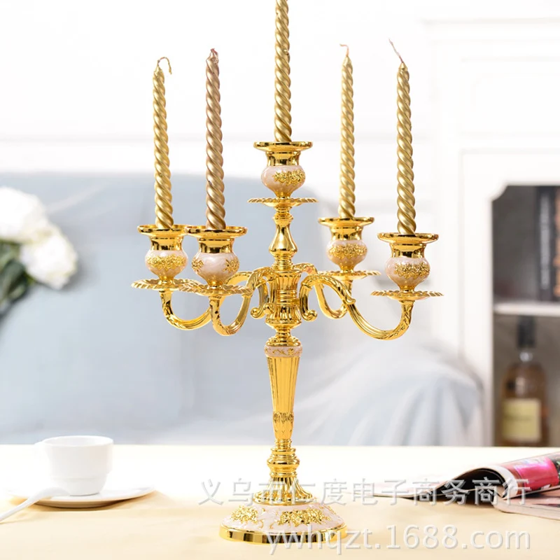 свеча в подсвечнике. подсвечник металлический. подсвечник под золото. фигурные свечи бронза. подсвечник на 2 свечи золотой 2к166385g.