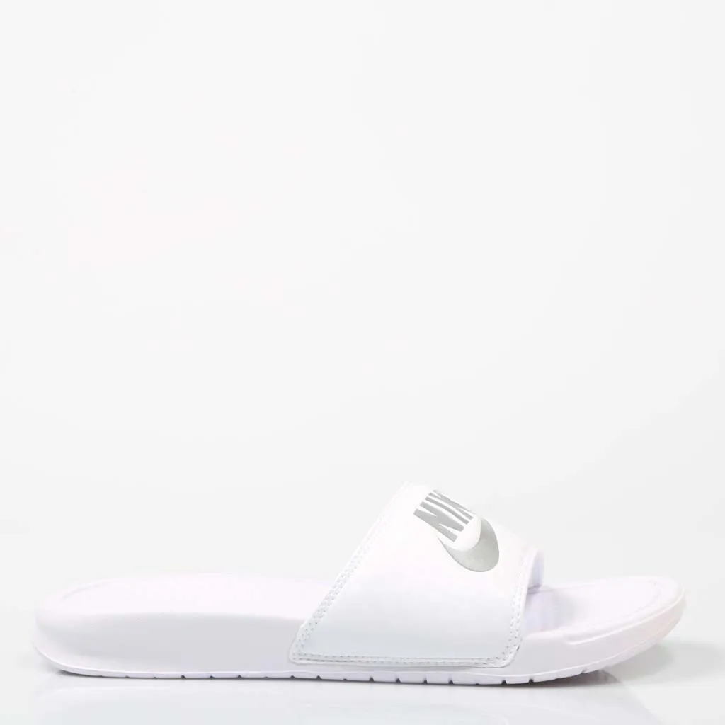 nike store flip flops
