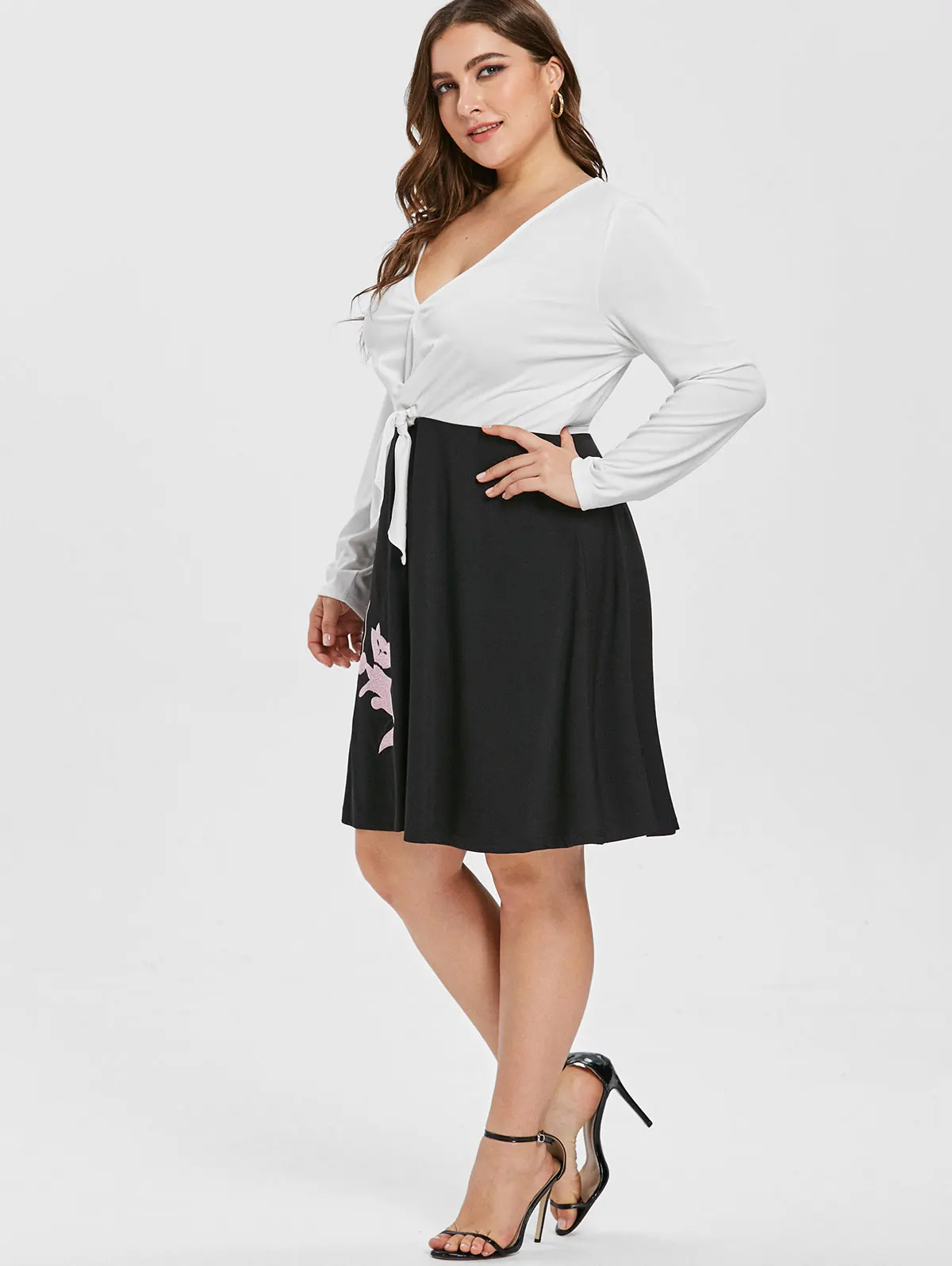 Wipalo Women Plus Size Cat Embroidery Plunge A Line Dress V Neck Tied Front Long Sleeve Casual 2019 Ladies Spring Vestidos|Платья| |
