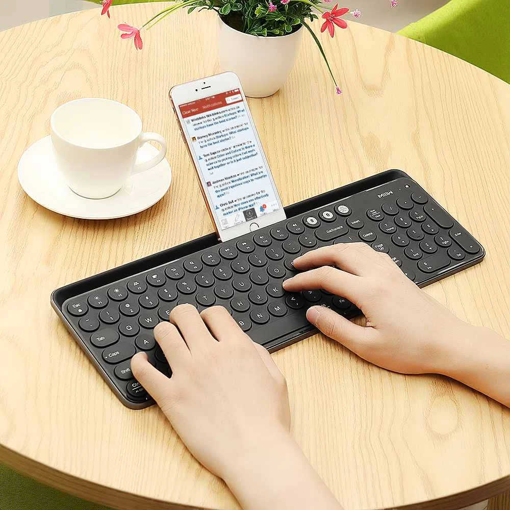 

Xiaomi MIIIW 104Keys Wireless 2.4G bluetooth 4.0 Dual Mode Membrane Keyboard Black for IOS/Android/Windows-iPad Professional