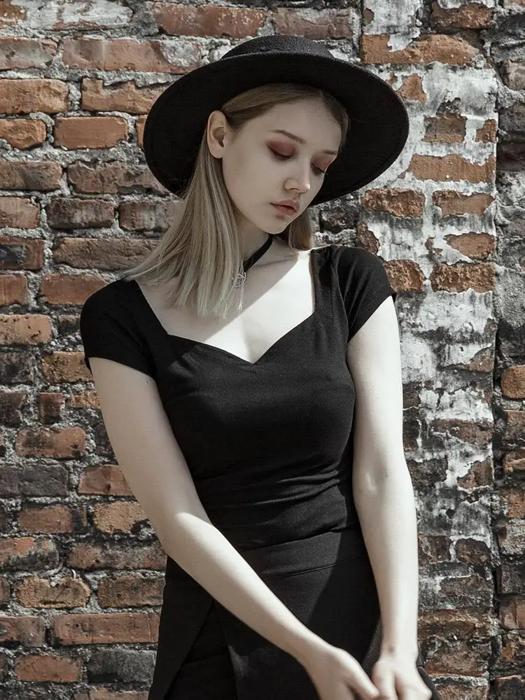 

Punk Rave Women's Goth V-Neck T-shirt With Pentagram Collar PT351TD