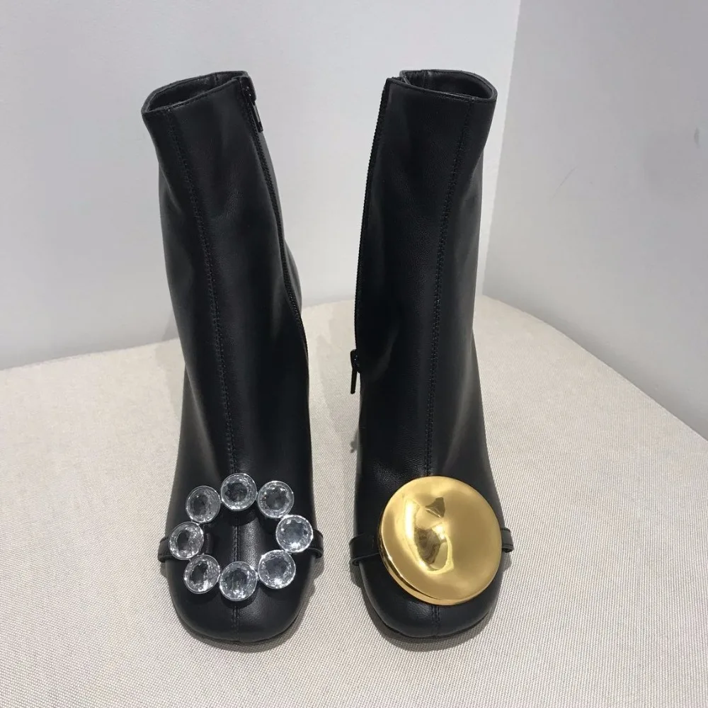 

Fashion Show Design Autumn Winter Leather Mid-Calf Woman Martin Boots High Round Heels Crystal Metal Decoration Asymmetry Real