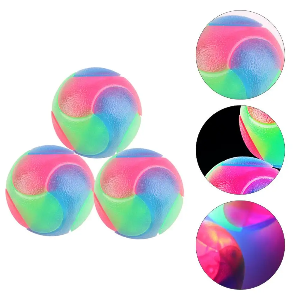 

2 Piece Bite Resistant Glowing Elastic Ball Durable Flashing Molar Interactive Ball Pet Rubber Chew Toy For Cats Dogs Wholesale