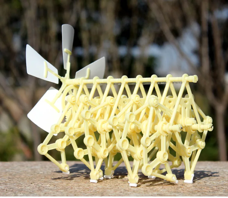 1pc Kids educational Wind Beast Strandbeests Wind Power Bionic Mechanical Model science children toy DIY Birthday gift