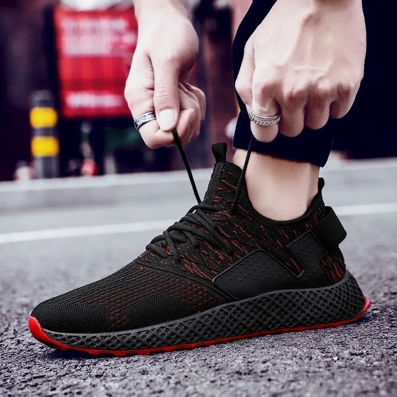 

2019 Hot Men Ourdoor Young Comfortable Breathable Sneakers man Lace Up Joker Sport Shoes For Adult Jogging Walking shoes