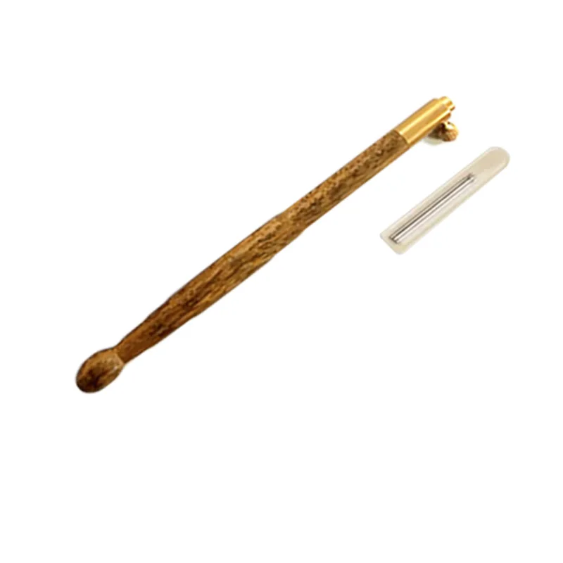 

Wooden Handle Hook Flower Bead Crochet Needle For Embroidered Embroidery 12cm