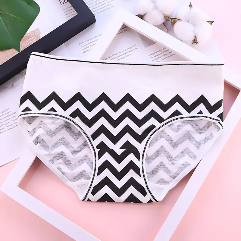 Hot Sale 1PC Women's Panties Lingerie Letters Underwear Female Women Briefs Sexy Stripes High Quality Cotton