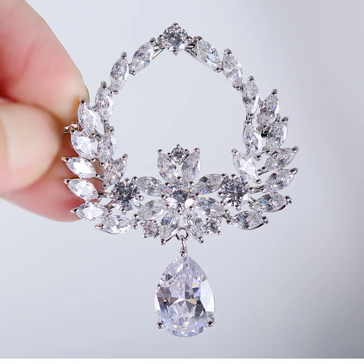 Gorgeous Crystal Cubic Zirconia Drop shape Brooch Broach Pin for Women dress bag Jewelry Accessories XR03882D