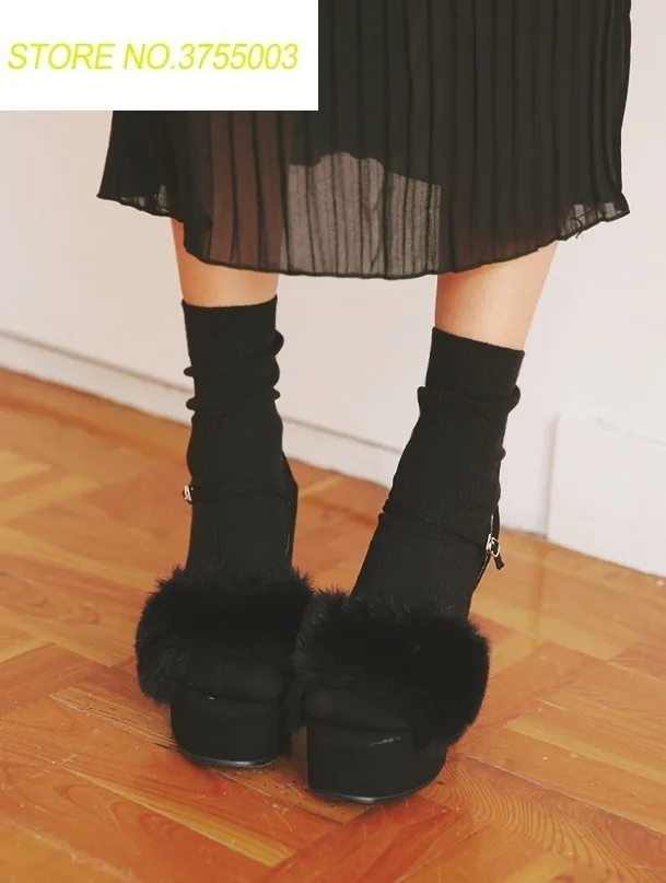 

2018 Summer Hot Black Faux Fur Patchwork Women High Platform Sandals Ankle Buckle Ladies Sexy Wedge Heel Sandals Peep Toe