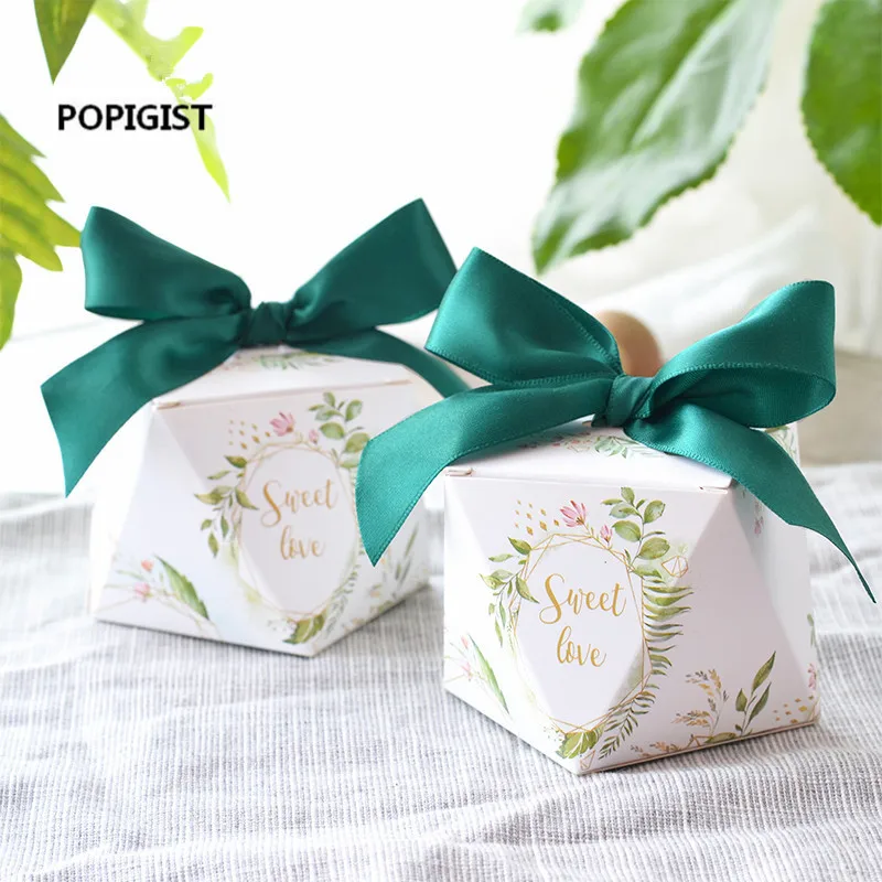 

100pcs European diamond shape Green forest style Candy Boxes Wedding Favors Bomboniere paper thanks Gift Box Party Chocolate box