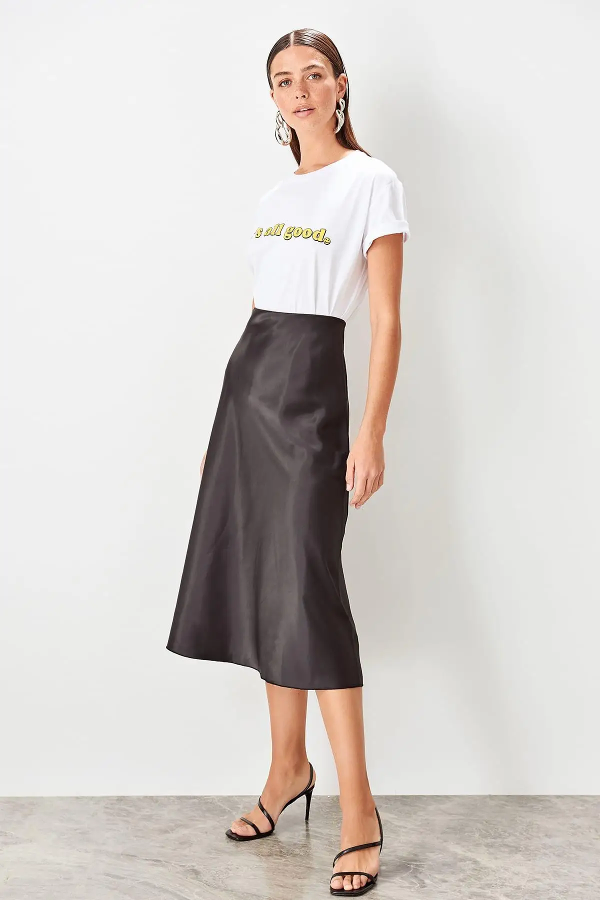 Black Satin Skirt - Trendyol TOFSS19WX0013 image 3