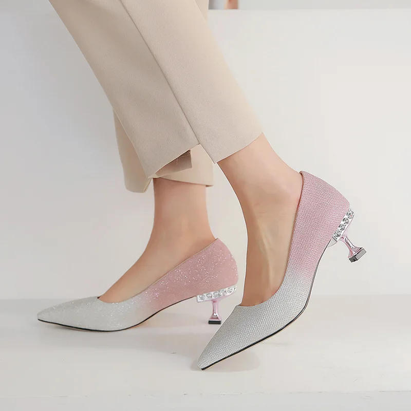 

Fashion Shallow mouth Women Sandals in Pointed toe Mid high Heels with Gradient Color For Ladies Spring Shoe Pink and White