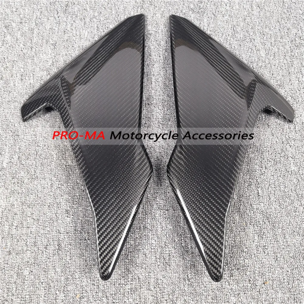 

Motorcycle Side Panels (Replacement) in Carbon Fiber For BMW S1000R 2018+ Twill glossy weave