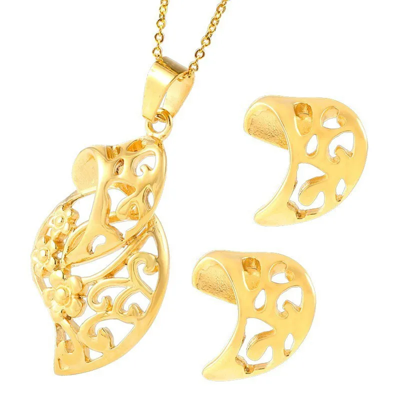 

Fashion Stainless Steel Geometric Jewelry Pendants Necklace Sets Silver Gold & Rose Gold Geometric Necklaces For Party Gift