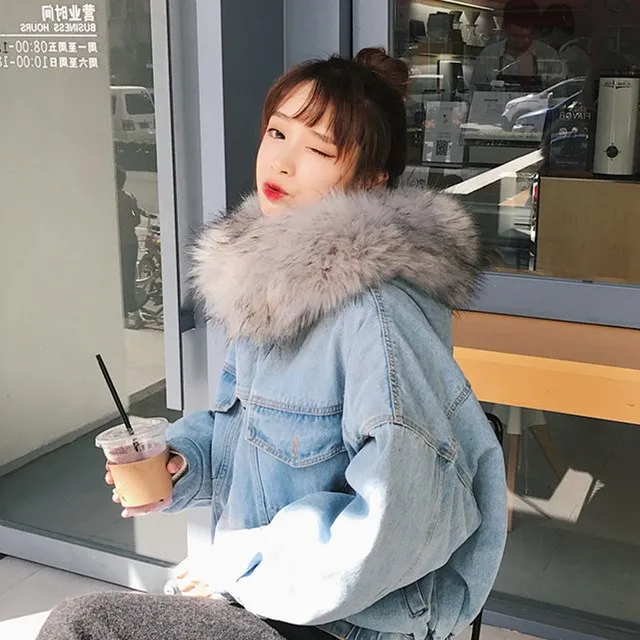 

Winter Women Thick Jean Jacket Faux Fur Collar Hooded Denim Coat Female Fur Warm Denim Jacket Outwear