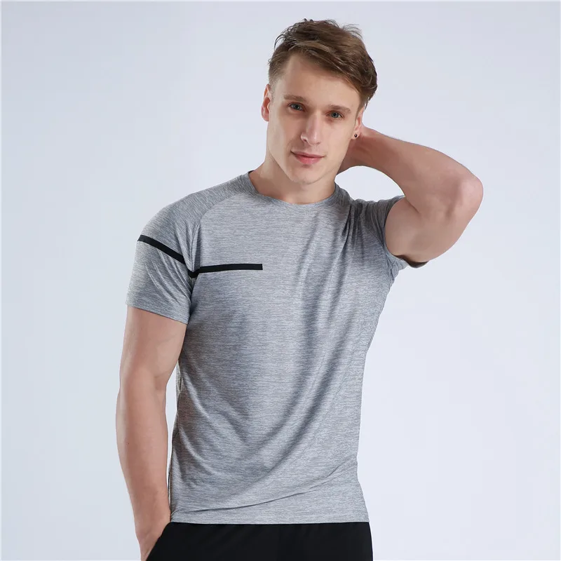 

2019 Homme Running Men T-Shirts GYM Sport Training Designer Quick Dry Slim Fitness Tops Tees Men 's Fitness T Shirts Muscle Tee