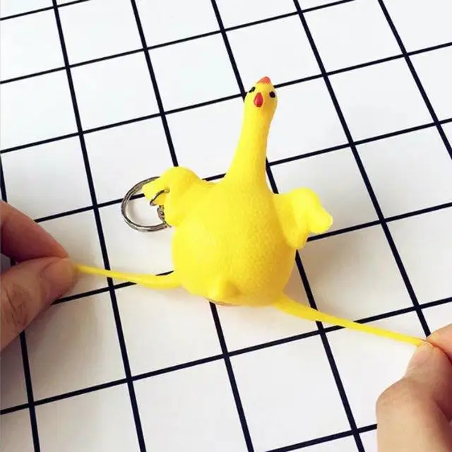 

1pc Egg-laying chicken keychain Popular Funny Squishy Squeeze Toys Chicken and Eggs Key Chain Ornaments Stress