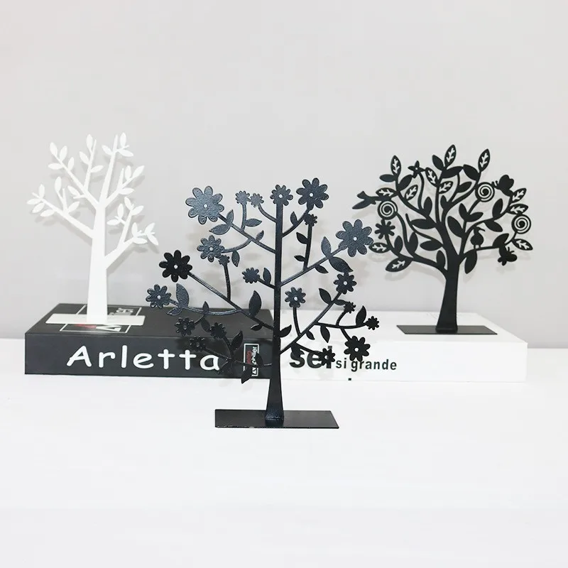 

Nordic Lucky Tree Metal Iron Jewelry Display Holder Romantic Gifts Creative Miniature Figurine Table Home Decorative Ornaments
