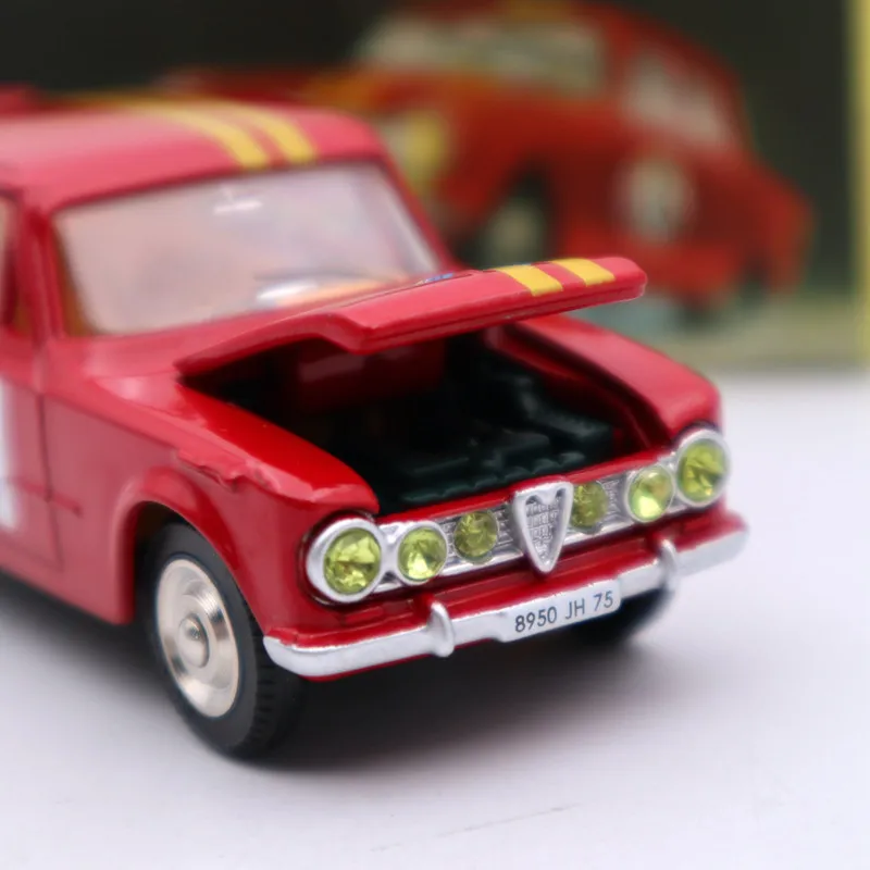 Koop 143 Atlas Dinky Toys 1401 ALFA ROMEO 1600 TI Rally #8 Diecast Modellen Limited Edition Collectie