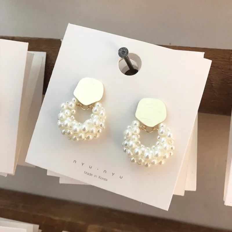 

New Exaggerated Vintage Metal Gold Geometric Temperament Irregular Circle Circle Pearl Ear ring Baroque Women Party Wedding