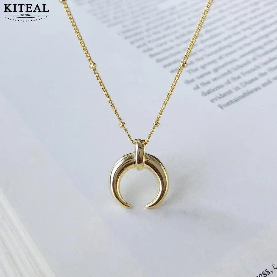 

Top quality NEW 100% 925 sterling silver Jewelry GOLD color horn crescent moon pendant women dainty 925 horn necklace