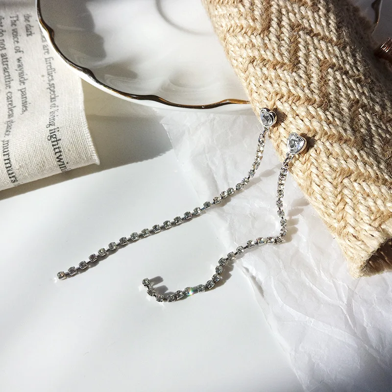 

New Design Long Metal Tassel Mini Heart Drop Earrings For Women Female Silver Minimalist Snake Chain Love Studs Dropshipping